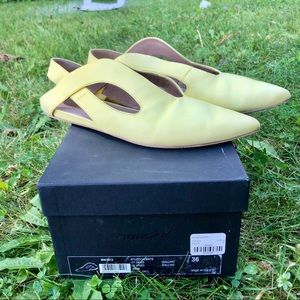 NWT Marsell Flats